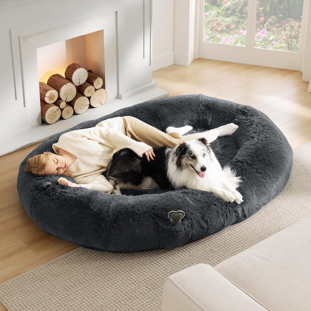 Bedsure Calming Dog Bed for Small Dogs - Donut Washable Small Pet Bed, 23 inches Anti-Slip Round Fluffy Plush Faux Fur Large Cat Bed, Fits up to 25 lbs Pets, Camel